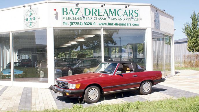 Mercedes-Benz 560SL Cabrio 