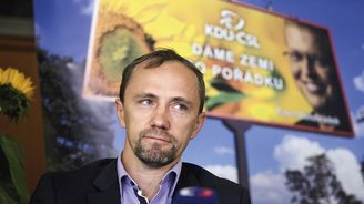 Agrofertizace České republiky: Stát stojí na straně  byznysu premiéra Babiše