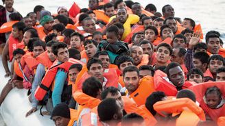 Pevnost Evropa? Ani náhodou. Nezvládnutá migrace mění politické poměry v mnoha zemích