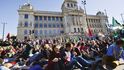 Dvanáctého října se konala zatím největší česká rebelie proti vyhynutí na Václavském náměstí