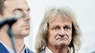 Ševčík vzdal boj o post rektora VŠE. Kvůli pozvánce Ševčík vzdal boj o post rektora VŠE. Kvůli pozvánce