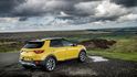 Kia Stonic jako zástupce  nejrychleji rostoucího subsegmentu – malých SUV. V roce 2020 se jich  má prodávat 2,2 miliónu.