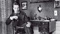 Byla o patnáct let starší, přesto ji v Praze narozený básník Rainer Maria Rilke požádal o ruku. Marně. Byla o patnáct let starší, přesto ji v Praze narozený básník Rainer Maria Rilke požádal o ruku. Marně.