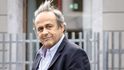 Michel Platini, bývalý vynikající francouzský fotbalista a pak předseda UEFA, je podezříván z korupce