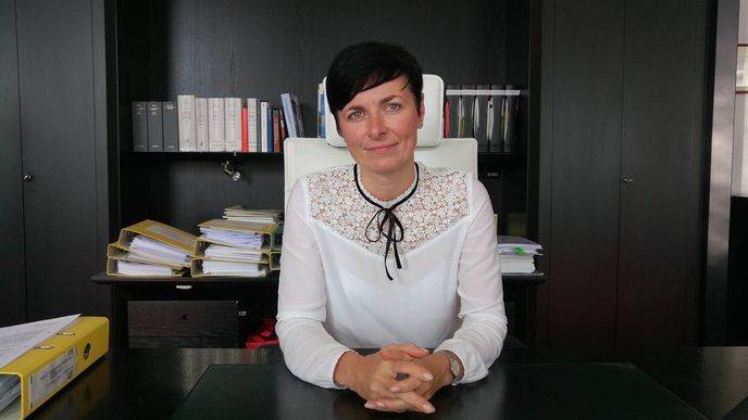 Lenka Bradáčová