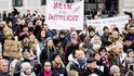 Rakouské protesty po zavedení lockdownu pro neočkované