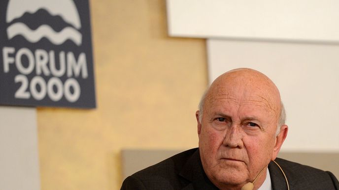 De Klerk v Praze na mezinárodní konferenci pořádané Nadací Fórum 2000