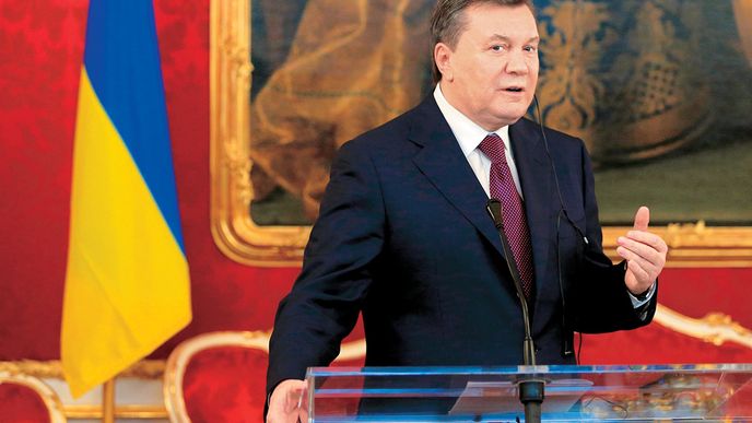 Viktor Janukovyč se obává ruského tlaku. I proto stopl jednání s EU.