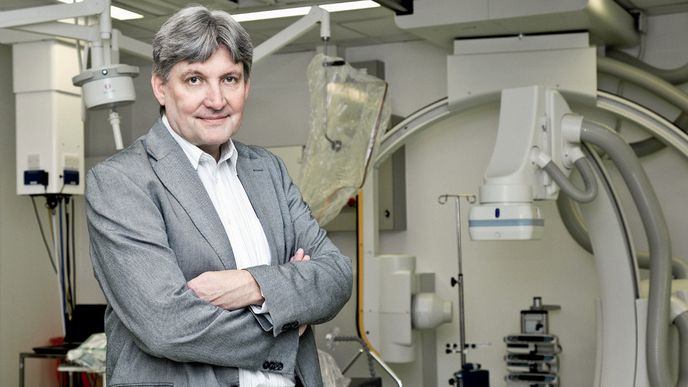 Profesor Jan Marek šéfuje oddělení prenatální a neinvazívní kardiologie londýnské nemocnice GOSH, kde transplantují srdce i půlročním kojencům 