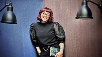 V. E. Schwab: Umění je rodná sestra vzpoury. Mnoho mých čtenářů se cítí, jako rukojmí současné americké vlády V. E. Schwab: Umění je rodná sestra vzpoury. Mnoho mých čtenářů se cítí, jako rukojmí současné americké vlády