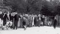 Na vstupenky před otevřením československého pavilónu  na EXPu 58 se takhle stály fronty každé odpoledne