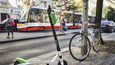 E-koloběžky zažívají celosvětový boom, rejdí už i v pražských ulicích