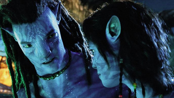 Avatar 2: The Way of Water vrací diváka na planetu Pandora, jejíž obyvatelé bojují proti zlým a chamtivým lidem