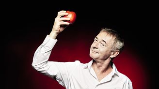 Jiří Dvořák: Anděl Páně se „projedl“ ke slávě. Kritiky nečtu, rozhodují diváci Jiří Dvořák: Anděl Páně se „projedl“ ke slávě. Kritiky nečtu, rozhodují diváci