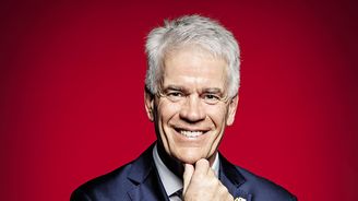 Nový americký velvyslanec: Teď si dám pivo! America first neznamená že bude Amerika sama Nový americký velvyslanec: Teď si dám pivo! America first neznamená že bude Amerika sama