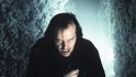 Jack Nicholson jako psychopatický spisovatel Jack Torrance v Kubrickově Osvícení (1980)