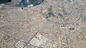 Letecký pohled na Arbíl, relativně bezpečné hlavní město autonomní oblasti v iráckém Kurdistánu