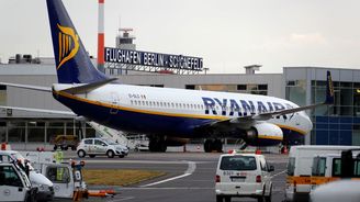 Italští piloti dosáhli průlomu, Ryanair přistoupil na svou vůbec první kolektivní dohodu