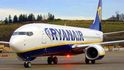 Irské aerolinie Ryanair oznámily trojici nových přímých linek z Prahy. Od zimní sezóny plánují létat do Madridu, Barcelony a Krakova.