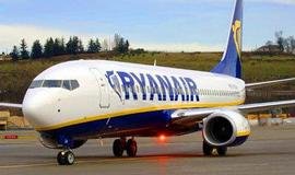 Ryanair byl na přelomu roku nucen kvůli nedostatku pilotů zrušit tisíce letů.