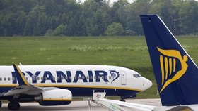 Letadlo společnosti Ryanair muselo nouzově přistát v Německu kvůli poklesu tlaku (ilustrační foto)