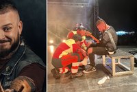 Těžké zranění při koncertu Rybiček 48: Frontman skočil mezi diváky