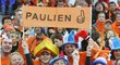Mezi nizozemskými fanoušky byla Paulien van Deutekomová velmi populární