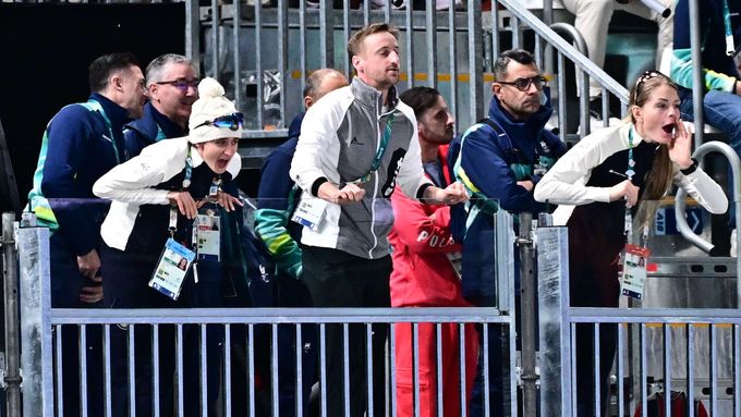 Sáblíkovou nechtěli pustit za Jílkem: Mám právo tu být! Na Metyho jsem hrdá Sáblíkovou nechtěli pustit za Jílkem: Mám právo tu být! Na Metyho jsem hrdá