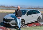 S Octavií Combi RS 2.0 TDI v Mostě: Kolik žere na okruhu v plném zápřahu? 