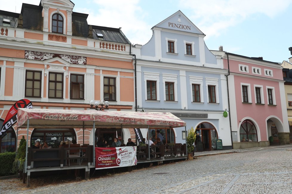 Restaurace, kde muž zastřelil svou manželku.