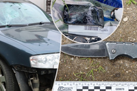Na Rychnovsku řádil zfetovaný taxikář: S nožem v ruce chtěl unést dívku!