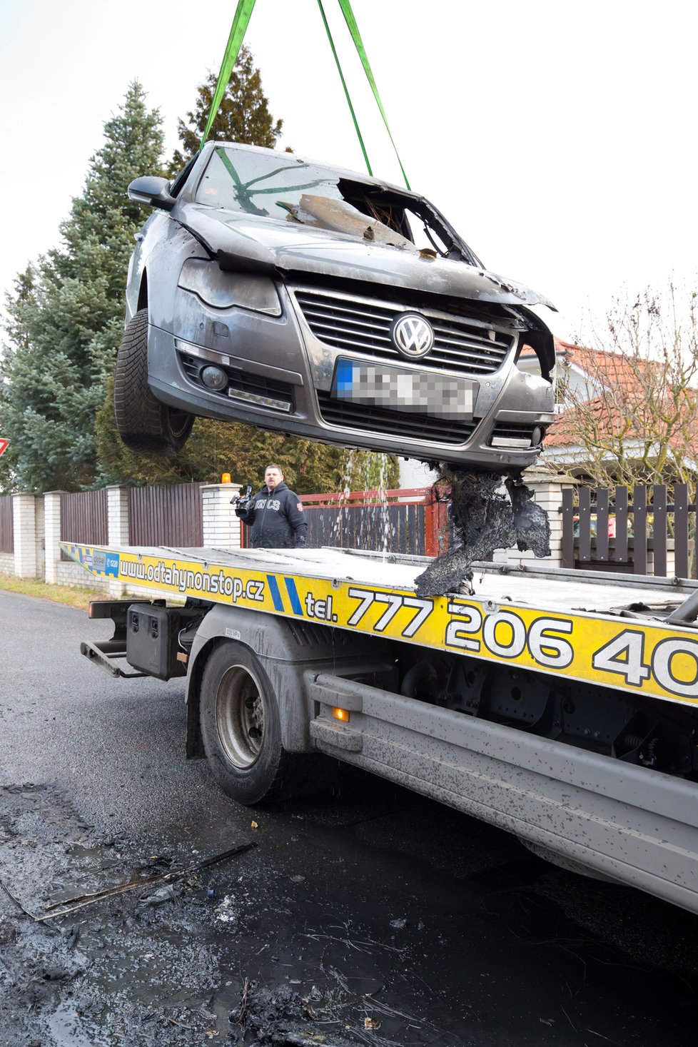 Rychtářovo auto lehlo popelem.