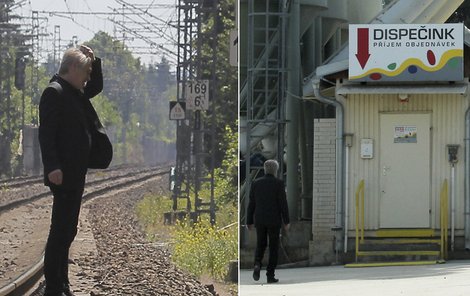 Josef Rychtář hledá místo pro kříž, následně jde objednat beton.