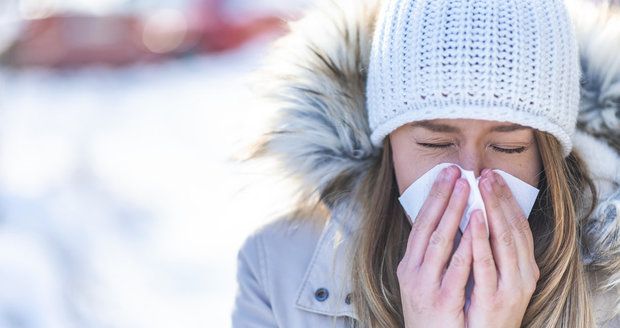 Zimní alergie dokáží člověk pěkně potrápit.