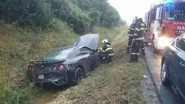 Autonehoda rappera Rytmuse v půjčeném autě