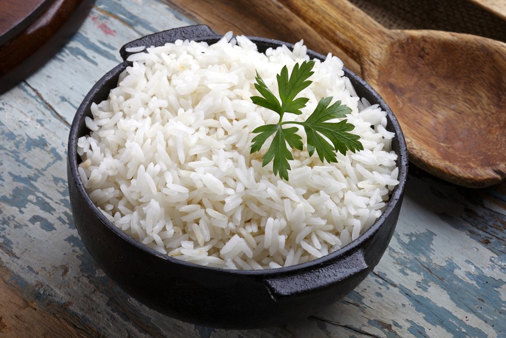 Rýže je přirozeně bezlepková potravina, kterou lze u řady jídel použít jako přílohu a nahradit jí těstoviny