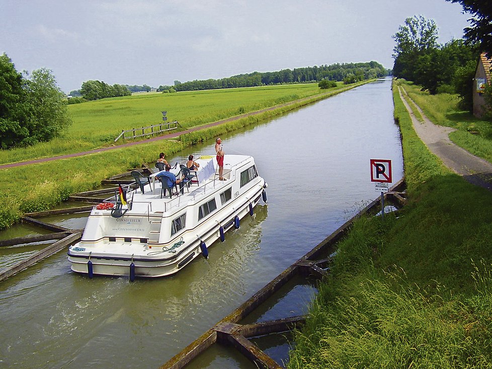Plavební rýnsko-marnský kanál vyhledávají hlavně němečtí majitelé jachet 