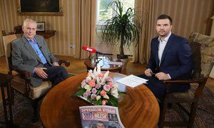 Zeman exkluzivně o volbách: Celý záznam pořadu S prezidentem v Lánech