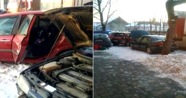 Panika na Rožňavsku: Kamion najel mezi auta. Jeden mrtvý, několik zraněných