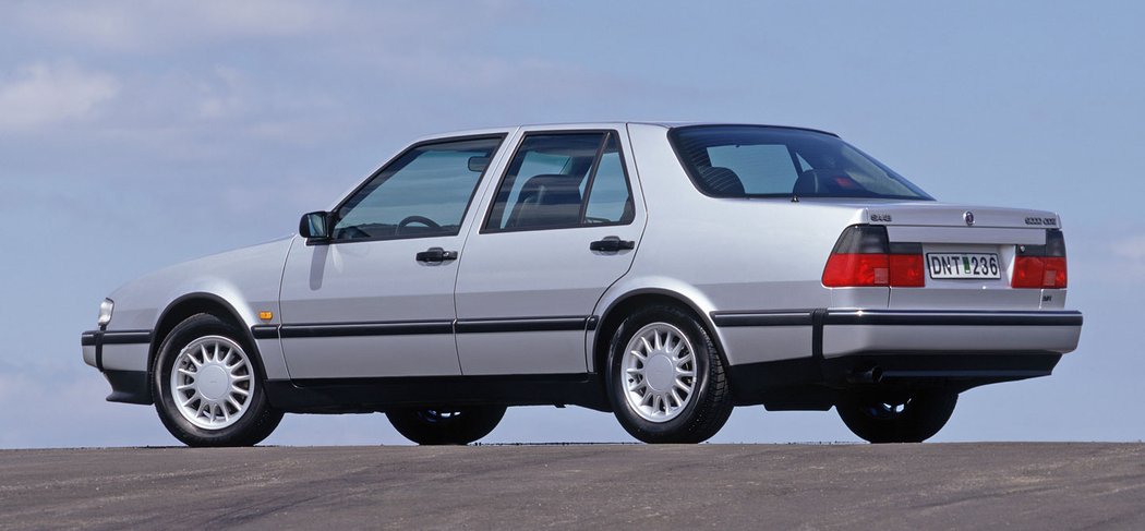 Saab 9000