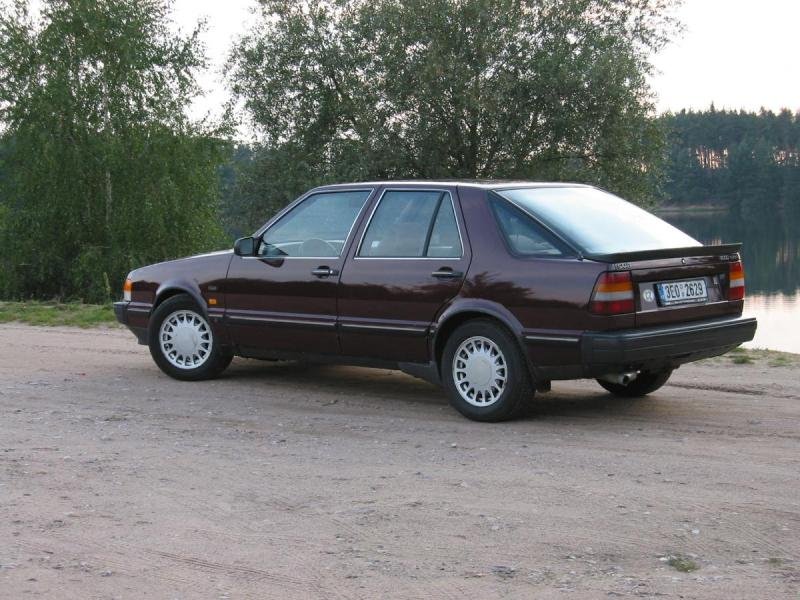 Saab 9000