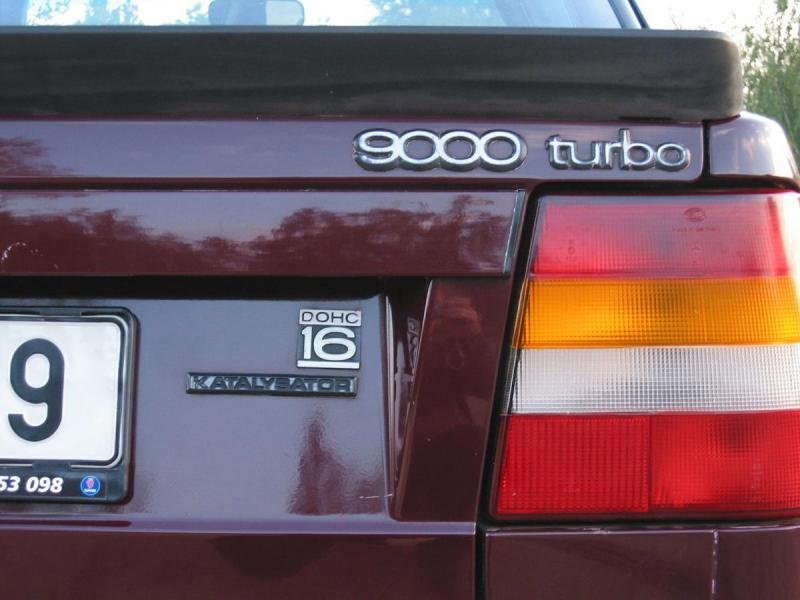 Saab 9000