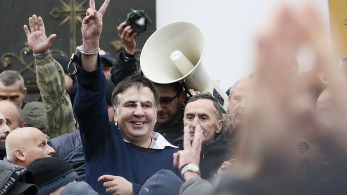 Zadržení a následné osvobození Saakašviliho