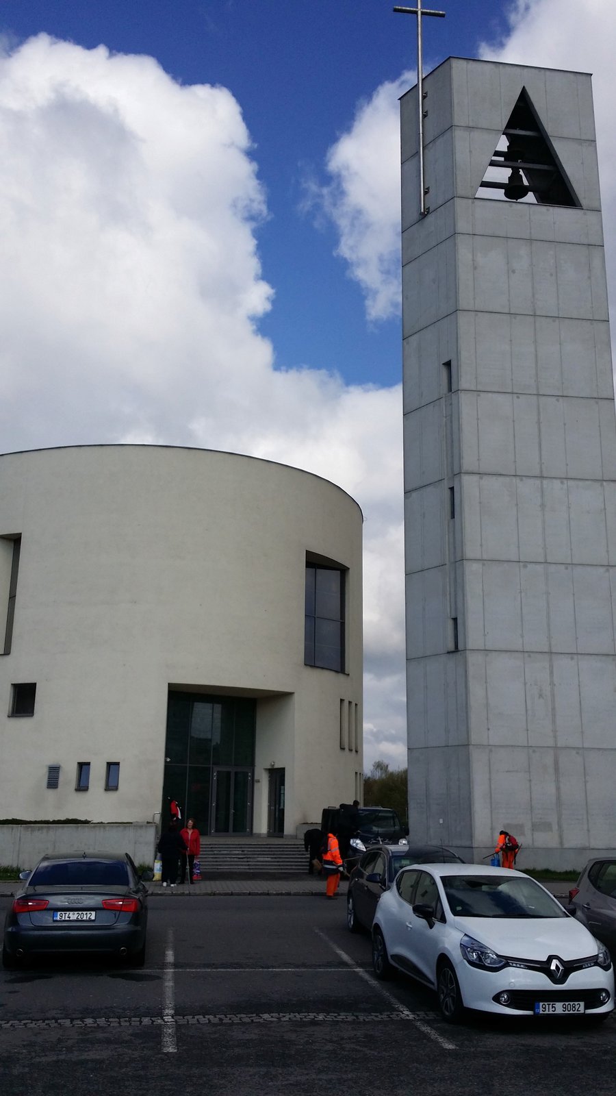 Rodina a přátelé se rozloučili se Sabinou, kterou brutálně zavraždil její kamarád.