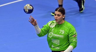 Novotná ve velkoklubu: Když tu bude hrát PSG fotbal, stejně bude naše hala plná Novotná ve velkoklubu: Když tu bude hrát PSG fotbal, stejně bude naše hala plná