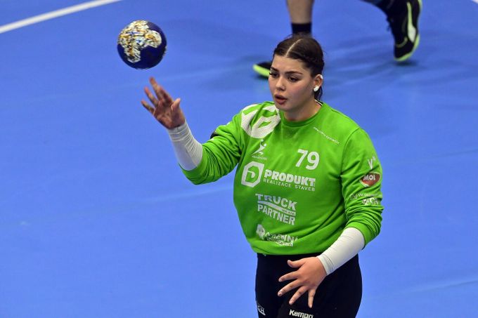 Novotná ve velkoklubu: Když tu bude hrát PSG fotbal, stejně bude naše hala plná Novotná ve velkoklubu: Když tu bude hrát PSG fotbal, stejně bude naše hala plná