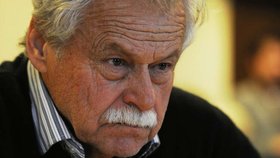 Šachový velmistr Vlastimil Hort (17. 11. 2013).