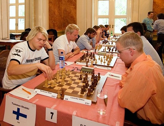 Šachisté Nového Boru v souboji s finským týmem