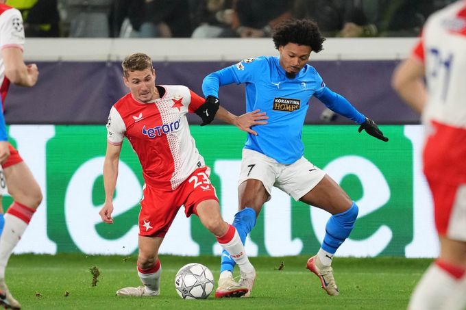 Pafos - Slavia 4:1. Blamáž na závěr a kruté loučení s LM. Pražané v deseti nestíhali Pafos - Slavia 4:1. Blamáž na závěr a kruté loučení s LM. Pražané v deseti nestíhali