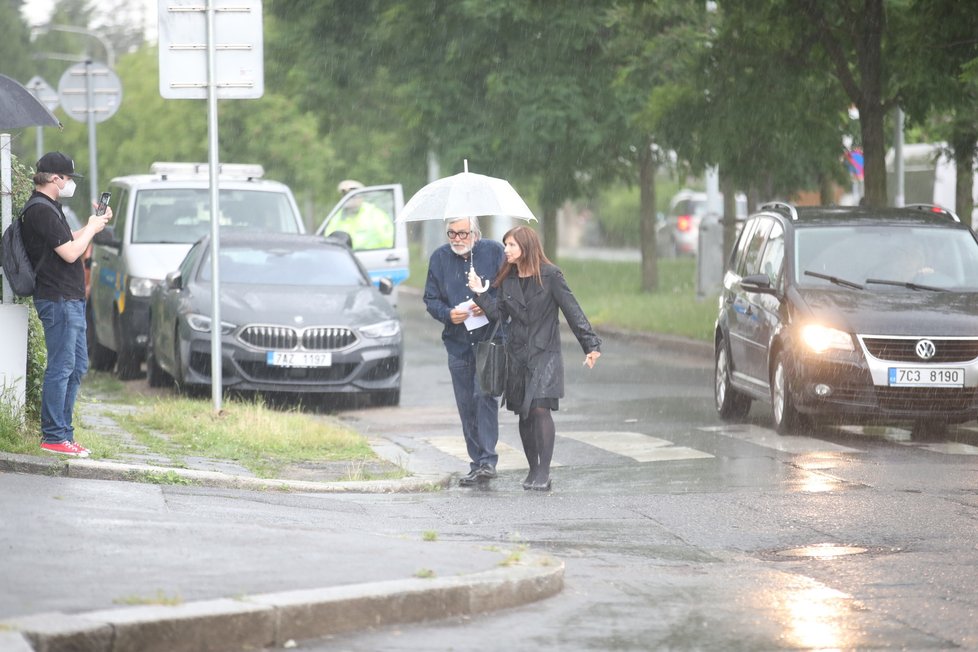 Poslední rozloučení s Libuškou Šafránkovou - Jiří Bartoška